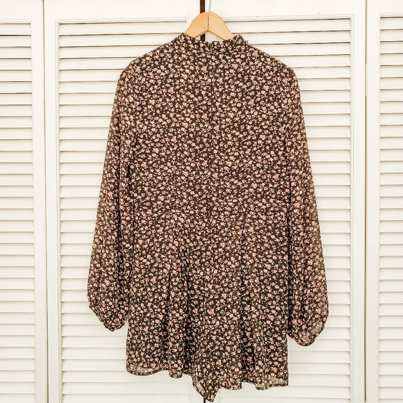 Emily in Paris Inspo: Forever 21 Choker Neck Romper - Picture 2 of 8